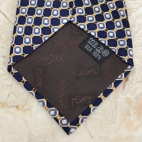 Yves Saint Laurent 100% Silk Tie - Picture 4 of 6